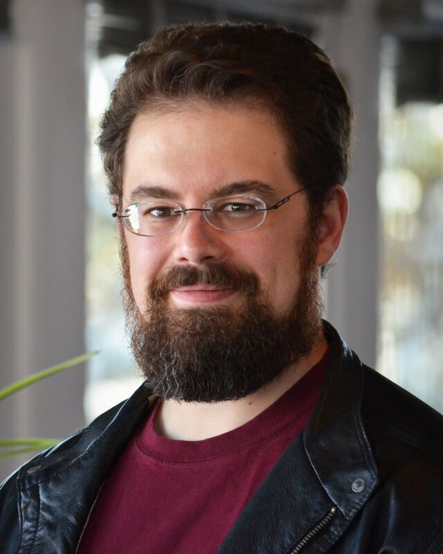 Our #SaturdaySpotlight goes to novelist and author Christopher Paolini! Paolini is the author of the Inheritance Cycle, a series of four fantasy novels centered around dragon riders in the fictional world of Alagaësia. The four books in the series, "Eragon," "Eldest," "Brisingr," and "Inheritance," have cumulatively sold over 40 million copies worldwide. They have also been translated into 50 different languages, and the first installment was the basis of a theatrical movie in 2006. 

Paolini started work writing "Eragon" when he was 15 years old, and became a New York Times bestselling writer when he was just 19. He is also the author of the short story collection "The Fork, the Witch, and the Worm," which is set in the same universe as the Inheritance Cycle. In 2020, he released a science fiction novel entitled "To Sleep in a Sea of Stars." A sequel to it, entitled "Fractal Noise," is due out later this year, and "To Sleep in a Sea of Stars" is set to be adapted as a TV show for streaming.

#OSDIA #SonsOfItaly #SpotlightSaturday #ItalianAmerican #ItalianHeritage #ItalianPride #ItaloAmericano #Italian #Italiano #Italy #Italia #ItalianRootsAmericanBranches #ChristopherPaolini #Eragon #InheritanceCycle
